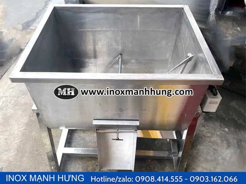 Những xem xét quan trọng khi ứng dụng máy trộn thức ăn trong chăn nuôi 5