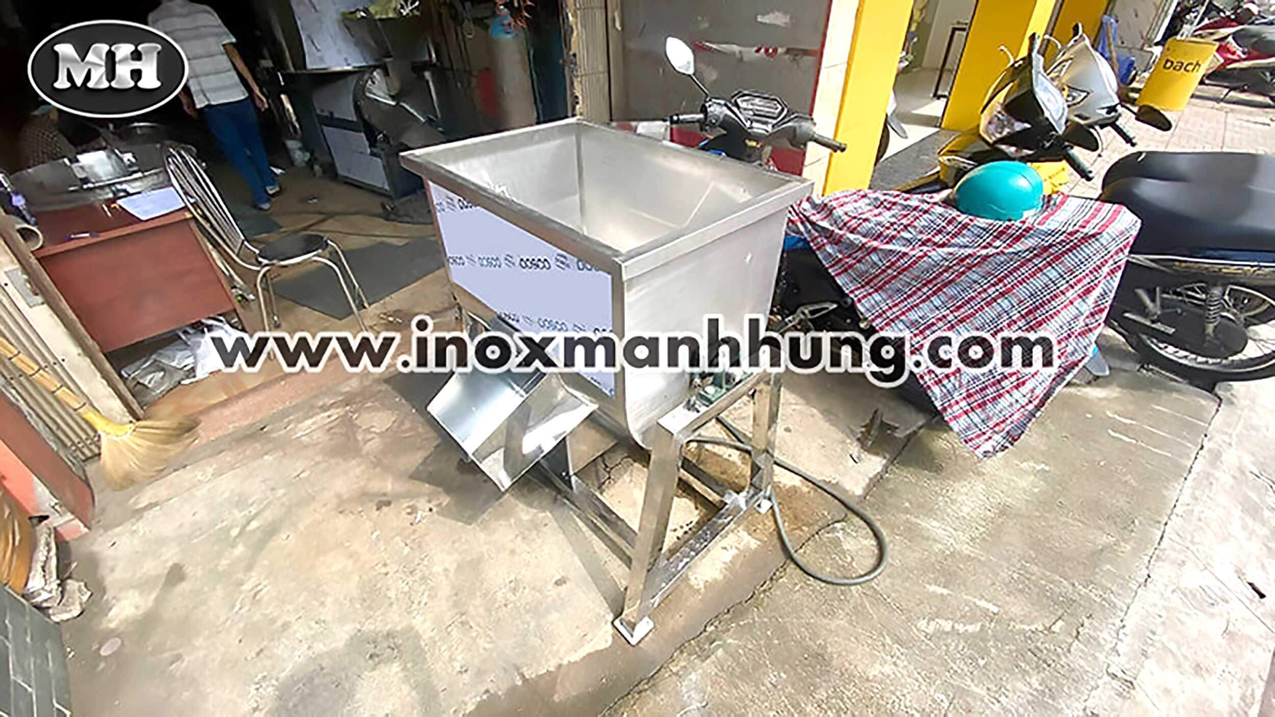So sánh máy trộn nằm ngang và máy trộn lồng quay, ưu điểm & nhược điểm từng loại 3