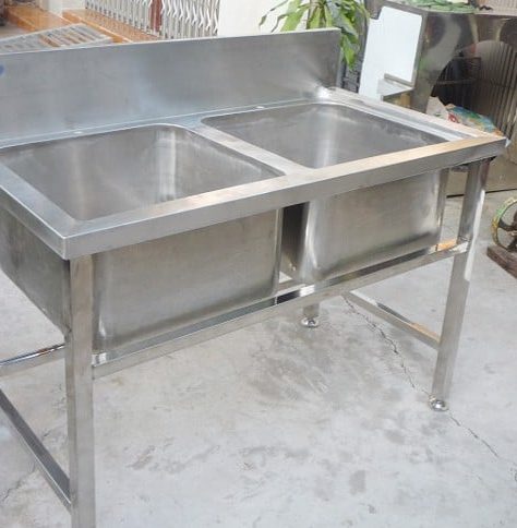 Chậu rửa inox đôi có thành sau 4