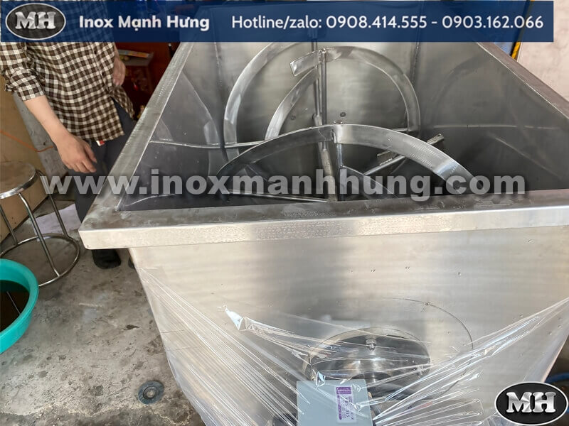 Máy trộn đa năng chất liệu thép không gỉ 304 4